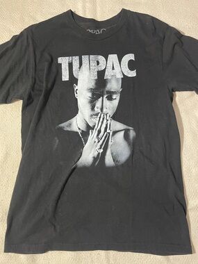 Tupac Graphic Tee